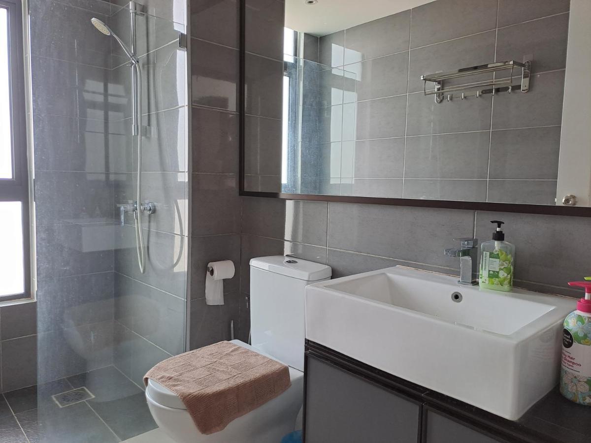 Best Moments Suite 1 Kuantan Luaran gambar